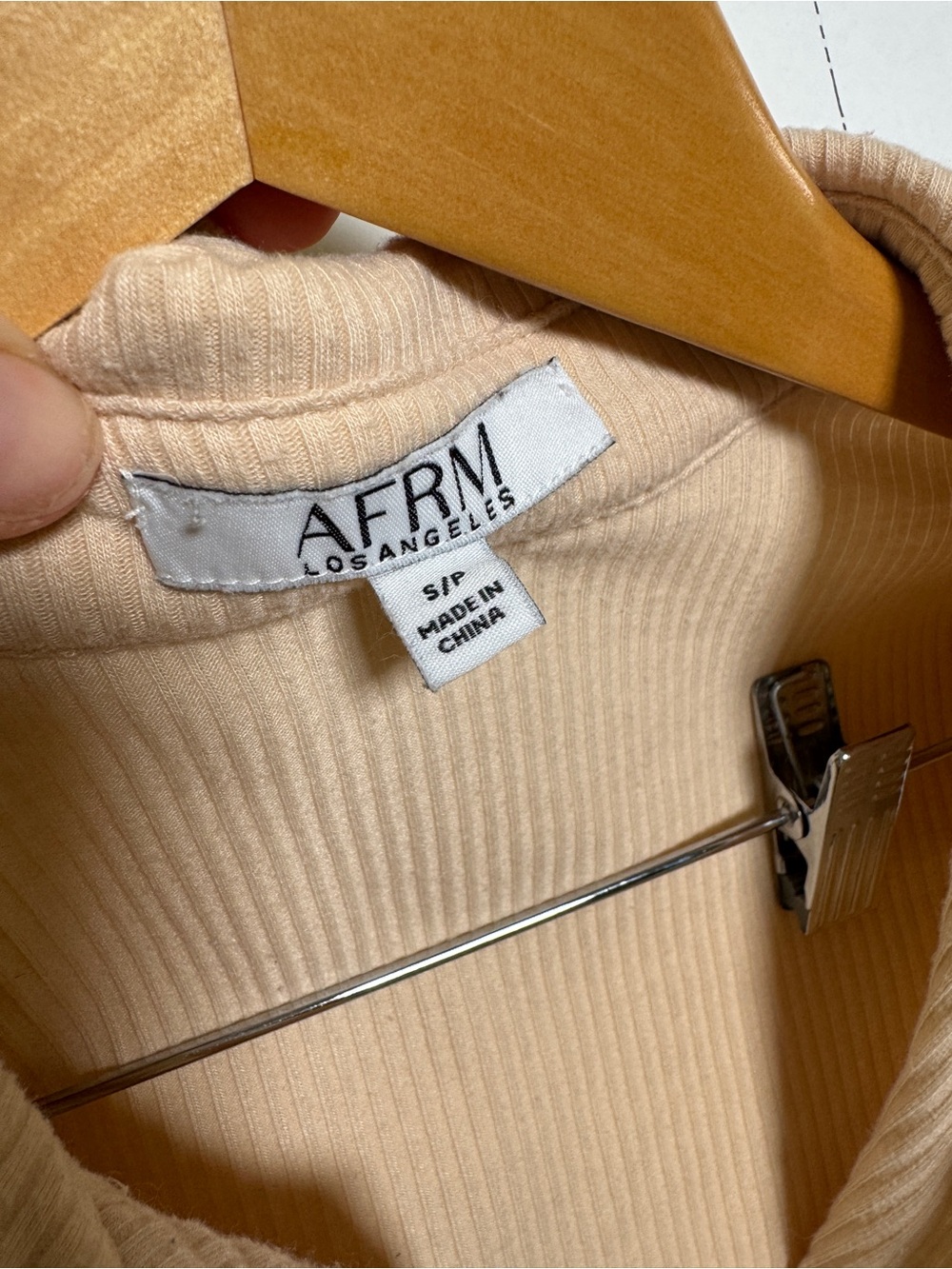 AFRM Peach Ribbed Collared Button-Front Crop Top - Picture 4 of 4